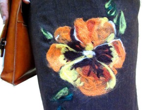 943712_572940132775766_2134821415_n